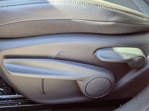 Used 2026 Jeep Compass Altitude image 20