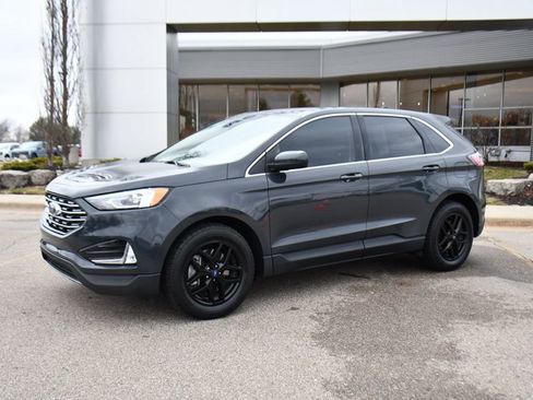 Used 2021 Ford Edge SEL w/ Convenience Package image 2