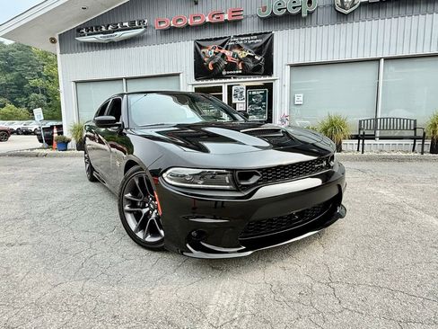 Used 2023 Dodge Charger Scat Pack w/ Plus Group image 3