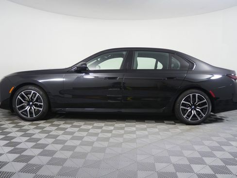 New 2026 BMW 740i w/ Premium Package image 6