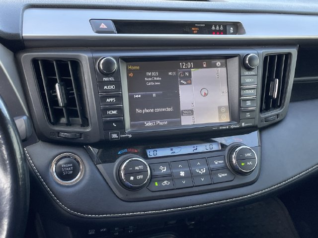 Used 2017 Toyota RAV4 Limited FWD image 17