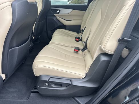 Certified 2023 Acura MDX SH-AWD w/ Technology Package image 24