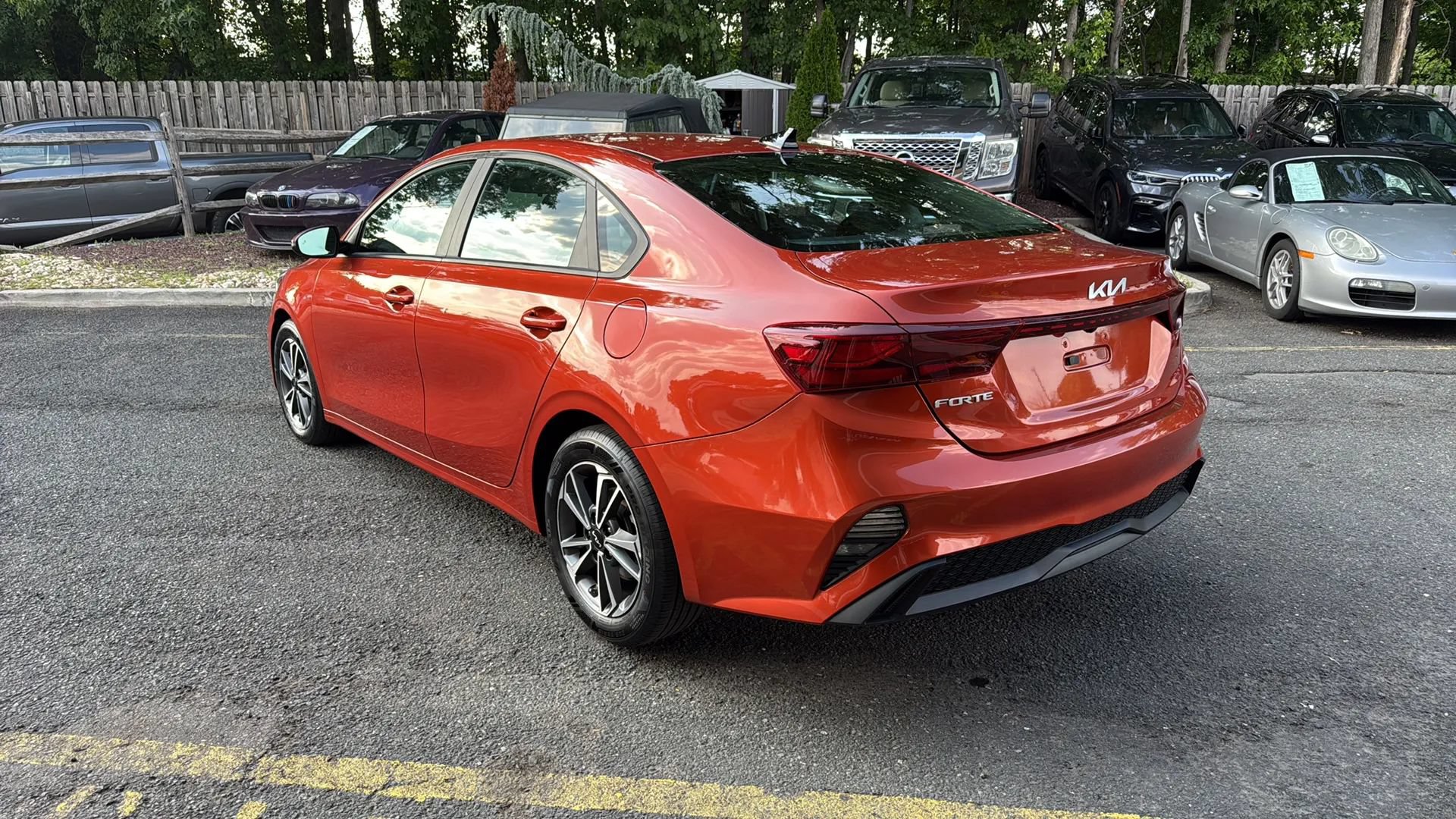 Used 2023 Kia Forte LXS w/ LXS Technology Package FWD image 7