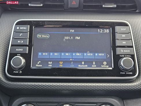 New 2025 Nissan Kicks Play S image 13