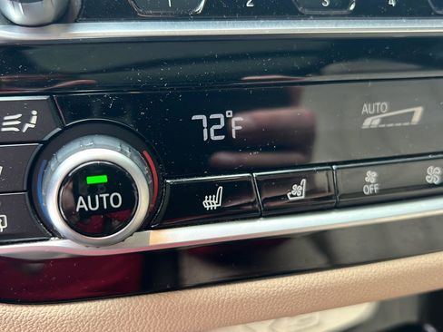 Used 2019 BMW X3 sDrive30i w/ Premium Package image 28