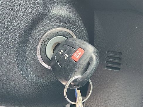 Used 2022 Toyota Tacoma SR5 image 20