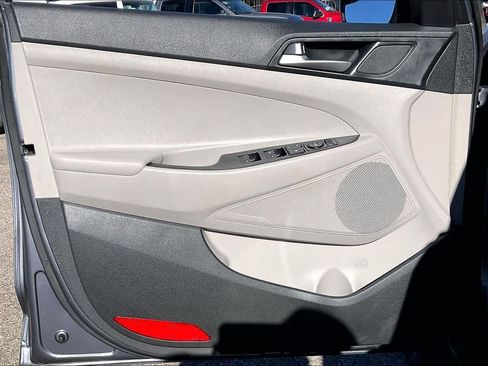 Used 2018 Hyundai Tucson SEL image 20