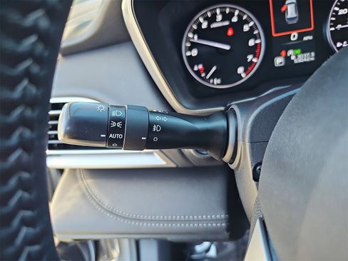 Used 2020 Subaru Outback Limited w/ Popular Package #2 image 27