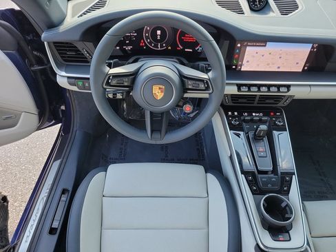 Used 2026 Porsche 911 Carrera RWD image 20