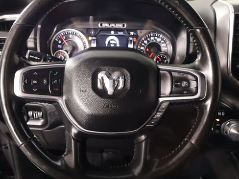 Used 2021 RAM 1500 Laramie AWD/4WD image 3