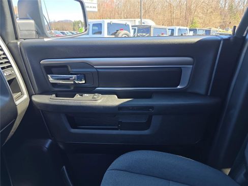 Used 2024 RAM 1500 Classic Warlock image 24