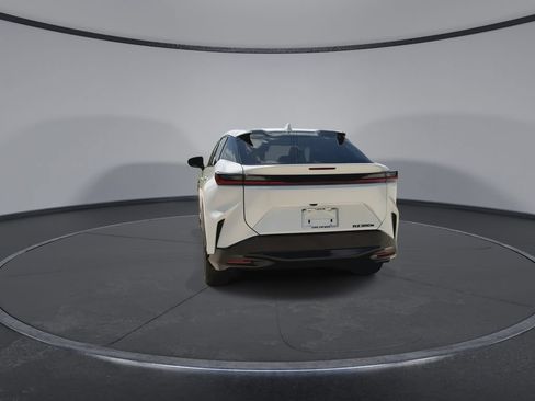 Used 2026 Lexus RZ 350e 2WD w/ Convenience Package image 7