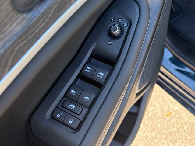 New 2027 Jeep Grand Cherokee L Limited AWD/4WD image 12