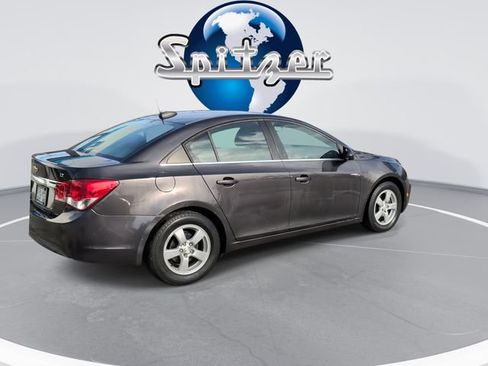Used 2016 Chevrolet Cruze LT image 9