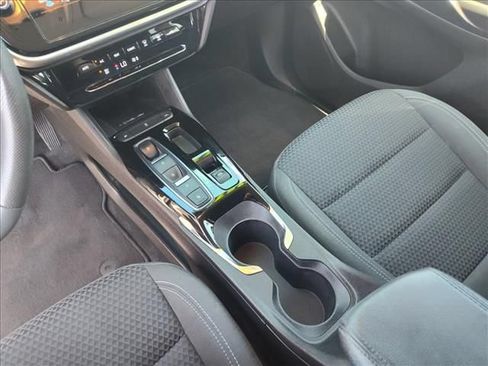 Certified 2023 Chevrolet Bolt EUV LT FWD image 22