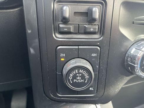 Used 2021 Ford F150 XLT w/ Equipment Group 302A High image 46