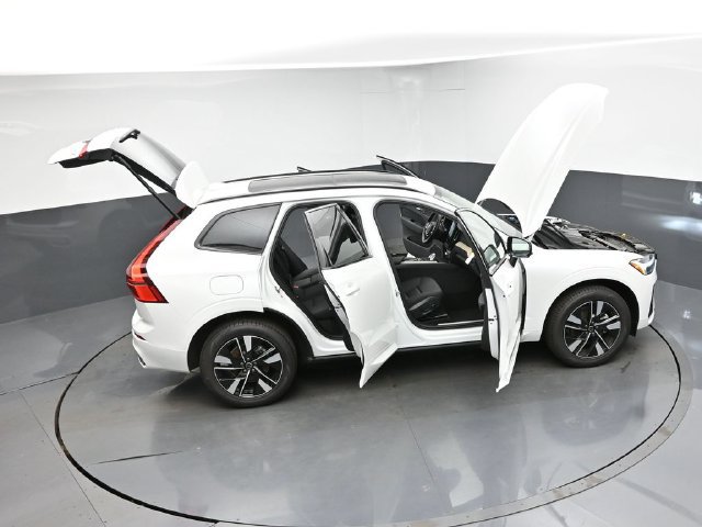 New 2026 Volvo XC60 B5 Core w/ Climate Package AWD/4WD image 49