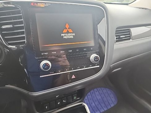 Used 2020 Mitsubishi Outlander GT AWD/4WD image 10