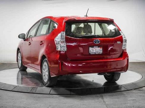 Used 2013 Toyota Prius V Three image 2