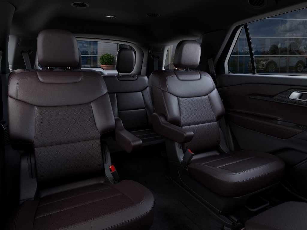 New 2027 Ford Explorer Platinum RWD image 22