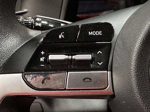 Used 2023 Hyundai Elantra SEL FWD image 26