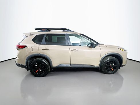Used 2025 Nissan Rogue SV w/ Rock Creek Premium Package AWD/4WD image 7