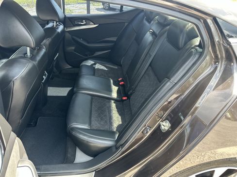 Used 2016 Nissan Maxima SR image 14