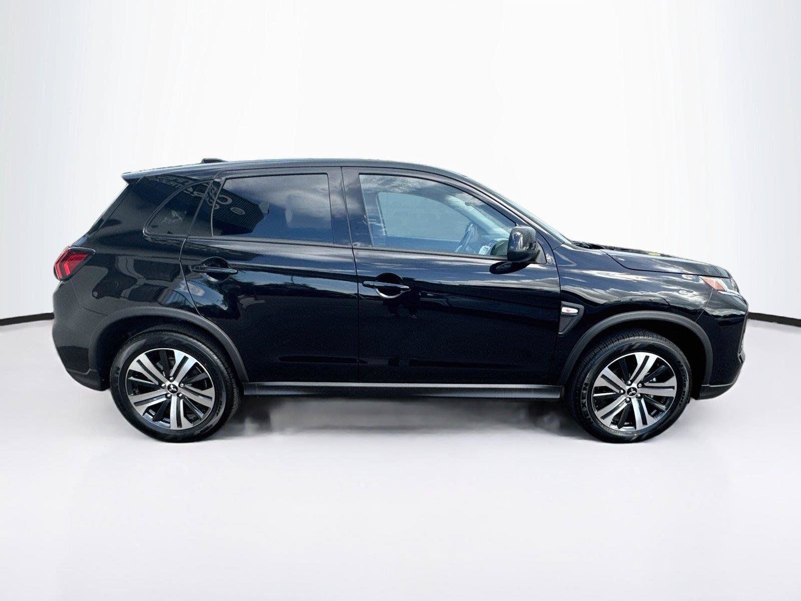 New 2027 Mitsubishi Outlander Sport ES AWD/4WD image 6