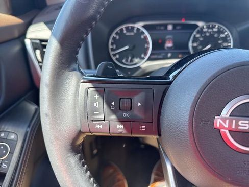Used 2023 Nissan Rogue SL w/ SL Premium Package AWD/4WD image 25