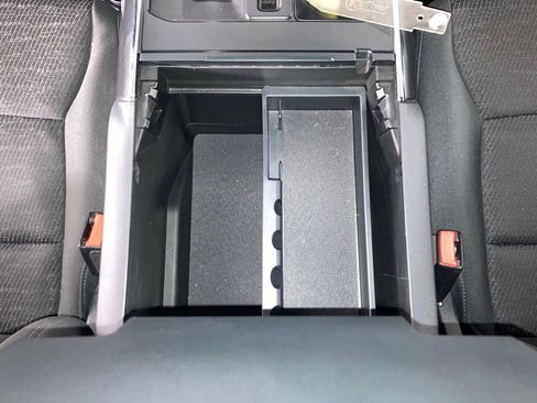 Used 2022 Ford F150 XLT w/ Equipment Group 302A High image 10