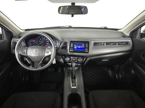 Used 2017 Honda HR-V LX image 19