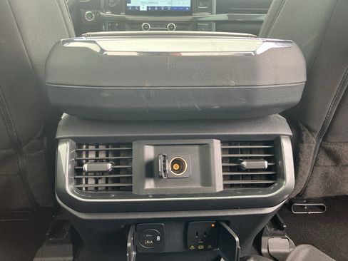 Used 2022 Ford F150 XLT w/ Equipment Group 302A High image 33