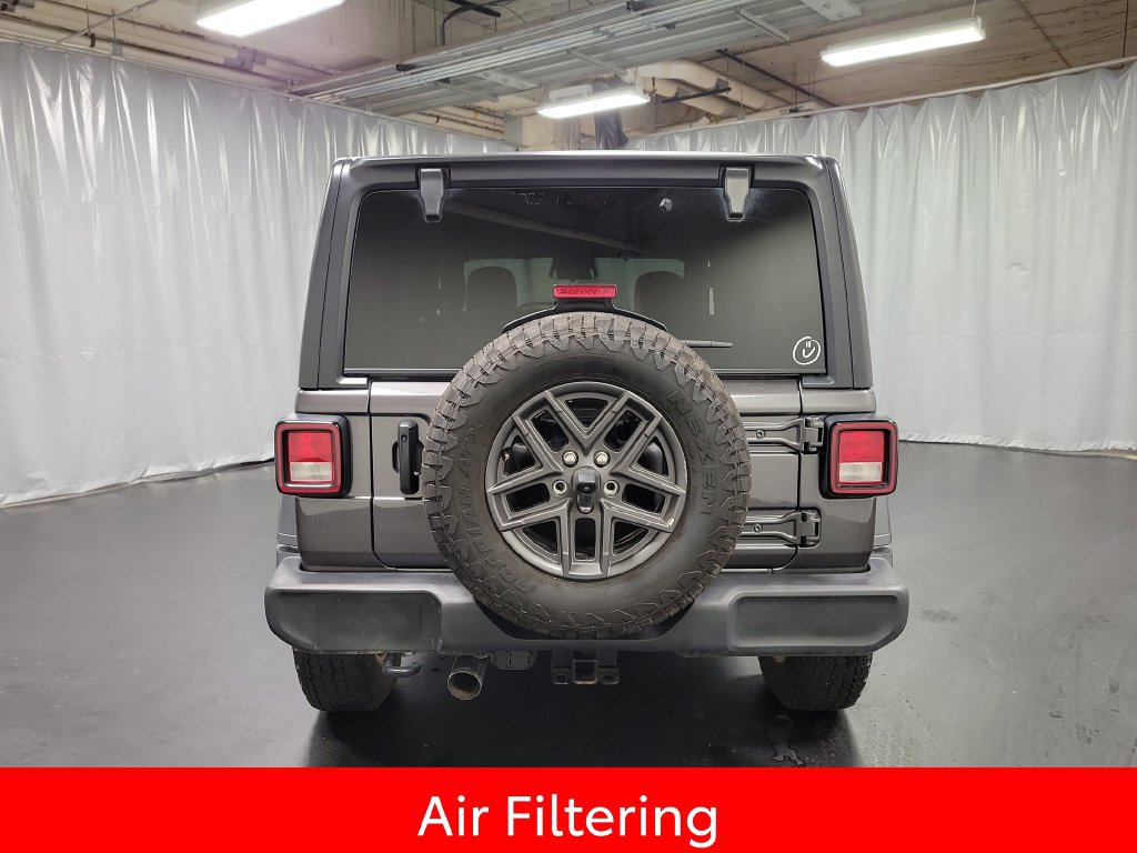 Used 2026 Jeep Wrangler Unlimited Sport AWD/4WD image 7