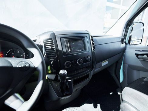 Used 2017 Mercedes-Benz Sprinter 3500 image 43