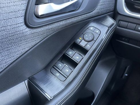 Certified 2023 Nissan Rogue SV image 22