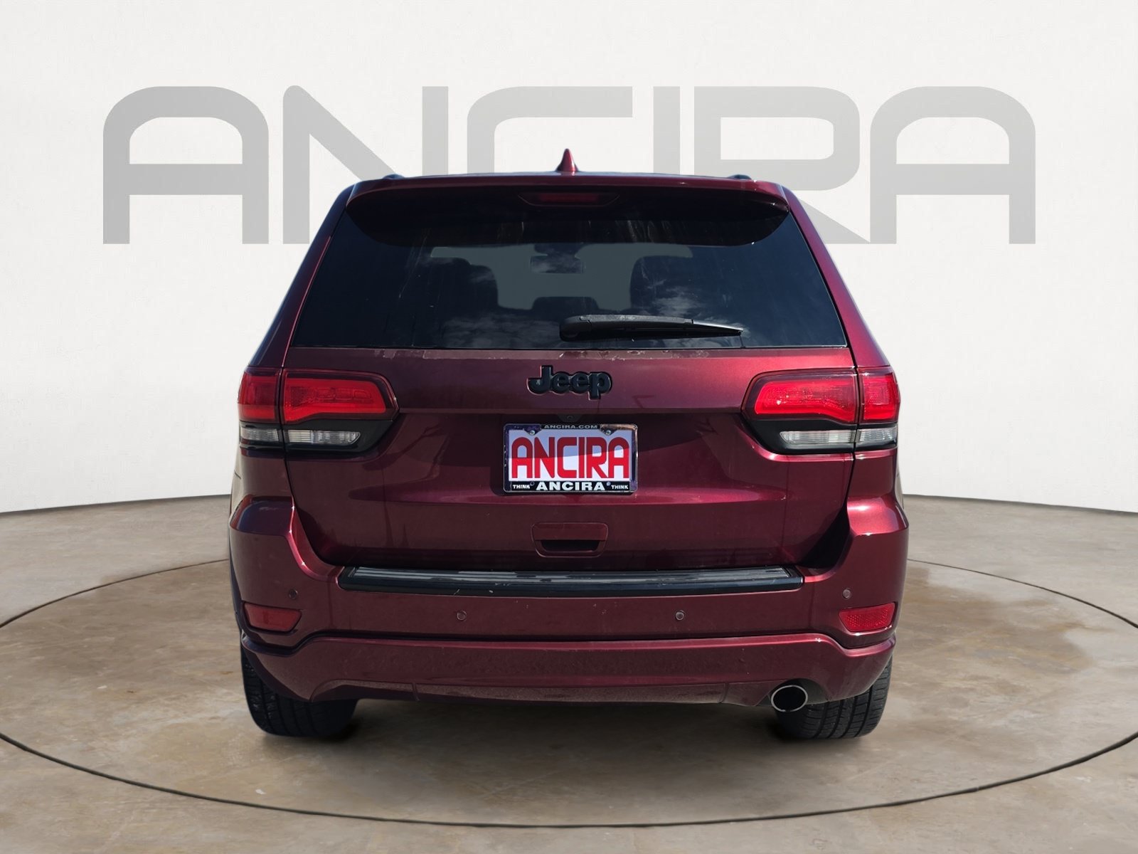 Used 2018 Jeep Grand Cherokee Altitude RWD image 7