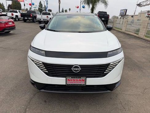 New 2026 Nissan Murano Platinum w/ Technology Package image 2