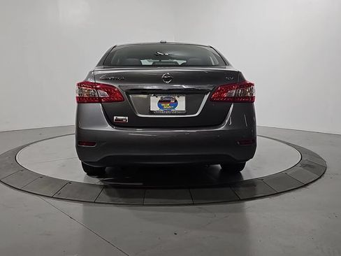 Used 2015 Nissan Sentra SV FWD image 4