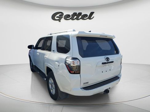 Used 2016 Toyota 4Runner SR5 Premium AWD/4WD image 5