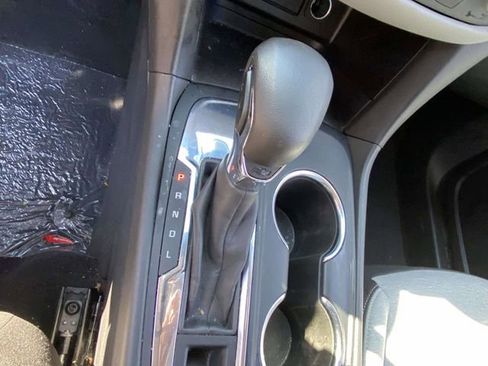 Used 2023 Chevrolet Equinox LS w/ LS Convenience Package image 19