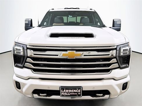 New 2026 Chevrolet Silverado 3500 High Country w/ Technology Package image 2