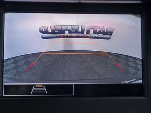 Used 2022 Chevrolet Equinox RS image 40