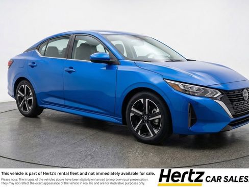 Used 2025 Nissan Sentra SV image 1