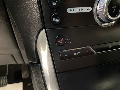 Used 2019 Ford Edge Titanium image 16