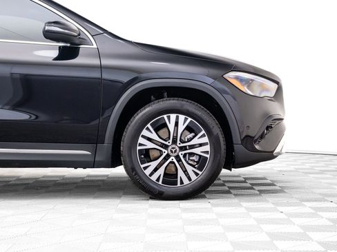 Certified 2025 Mercedes-Benz GLA 250 4MATIC w/ Exclusive Package image 34