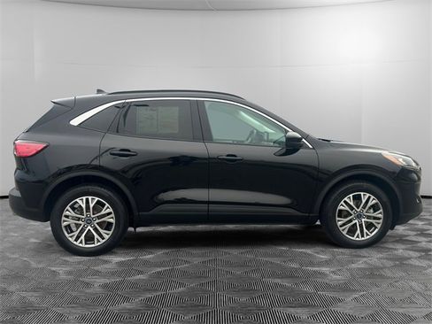 Used 2022 Ford Escape SEL w/ Technology Package image 6