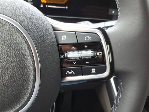 New 2026 Kia Carnival EX image 28