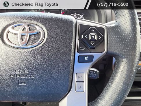 Used 2020 Toyota 4Runner SR5 Premium w/ Moonroof Package AWD/4WD image 16