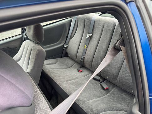 Used 2003 Chevrolet Cavalier LS Sport FWD image 15