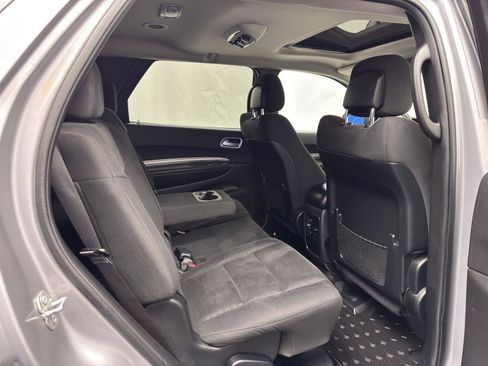 Used 2020 Dodge Durango SXT image 31